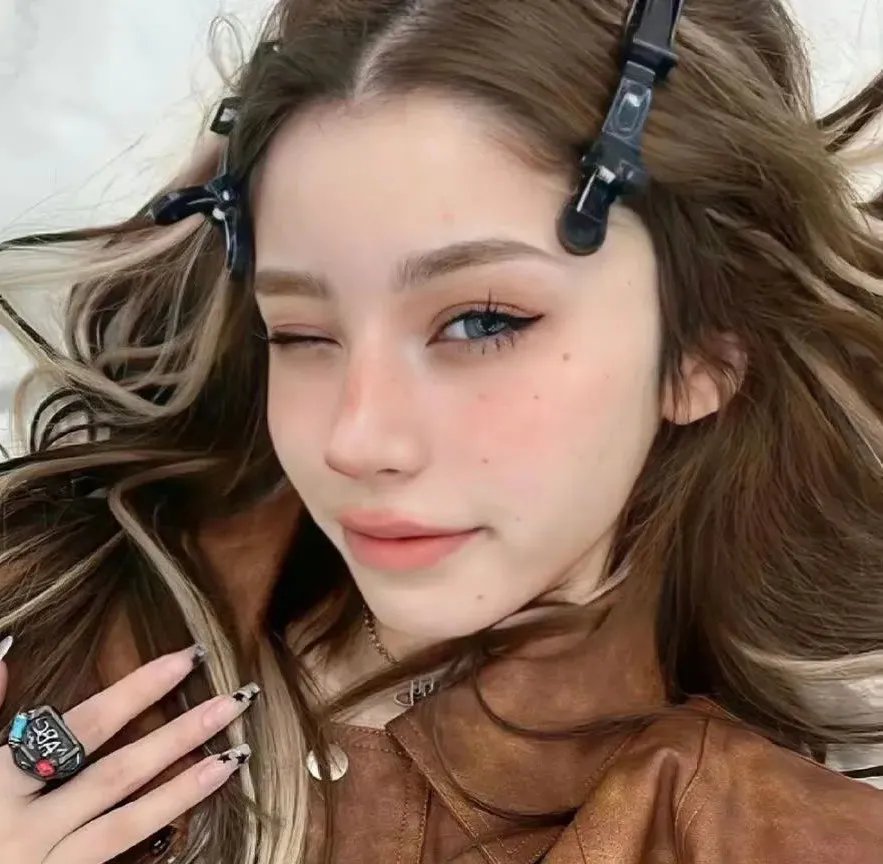 听见你,看见我